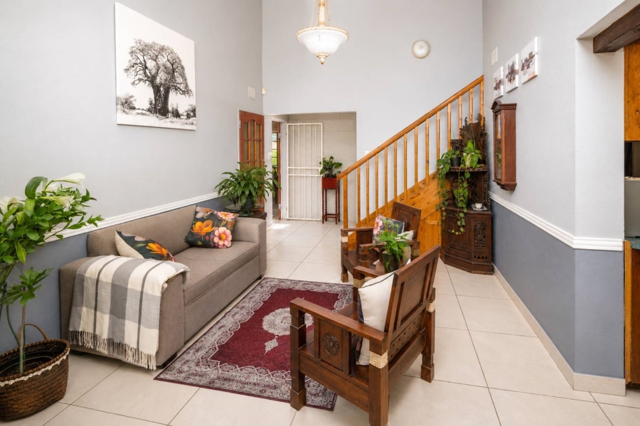 5 Bedroom Property for Sale in Schoemansville North West